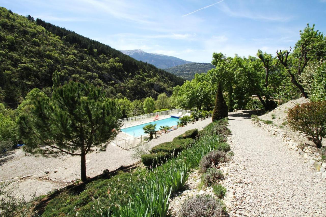 Chambre Une Fenetre Sur Le Ventoux La Clue Plaisians Exteriér fotografie