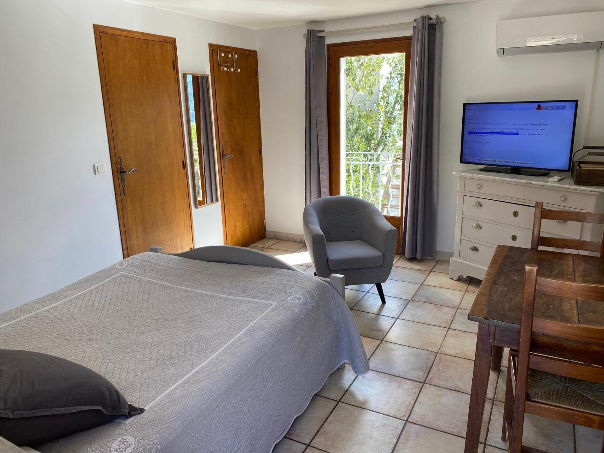 Chambre Une Fenetre Sur Le Ventoux La Clue Plaisians Exteriér fotografie
